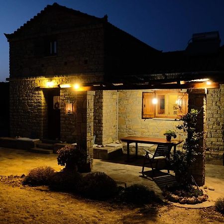 Oceanis Cottage House Ormos Koumeikon Exterior photo